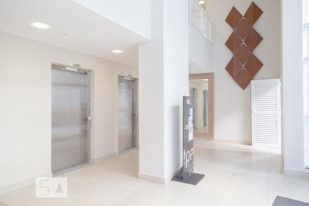 Studio para alugar com 26m², 1 quarto e sem vaga Studio para alugar com 26m², 1 quarto e sem vagaHall de Entrada