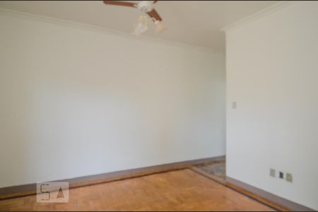Sala de apartamento para alugar com 1 quarto, 50m² em Partenon, Porto Alegre