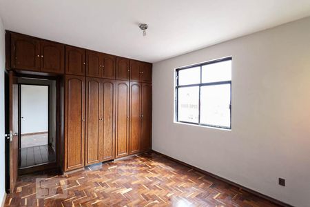 Apartamento à venda com 120m², 3 quartos e 1 vagaSuíte
