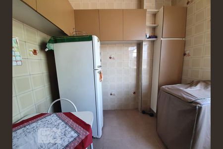 Apartamento à venda com 57m², 2 quartos e sem vaga Apartamento à venda com 57m², 2 quartos e sem vagaCozinha