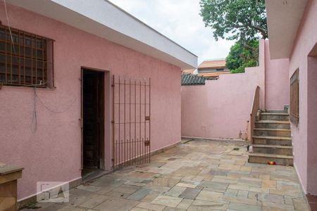 Casa à venda com 350m², 4 quartos e 4 vagasQUINTAL FUNDOS