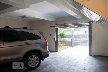 Casa à venda com 350m², 4 quartos e 4 vagasGARAGEM