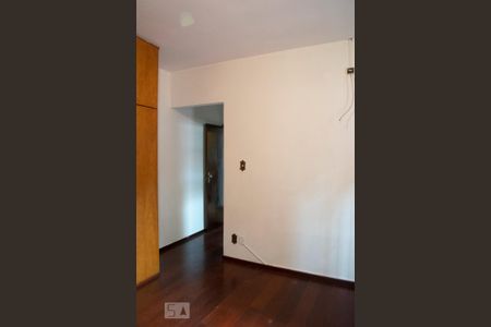 Casa à venda com 350m², 4 quartos e 4 vagasQUARTO 3