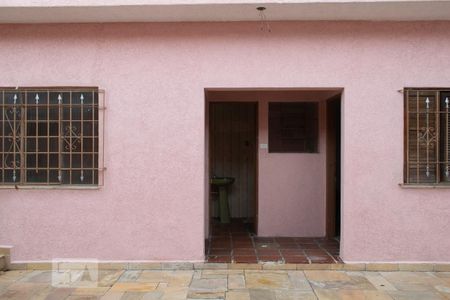 Casa à venda com 350m², 4 quartos e 4 vagasQUINTAL FUNDOS