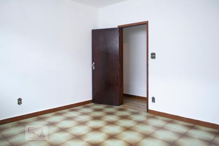 Casa à venda com 350m², 4 quartos e 4 vagasCOPA