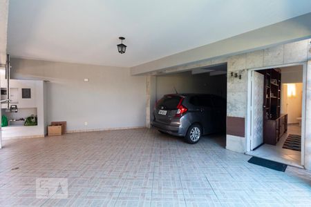 Casa à venda com 160m², 4 quartos e 4 vagasGaragem