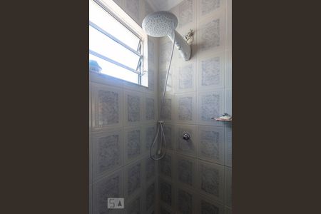 Casa à venda com 160m², 4 quartos e 4 vagasBanheiro Social