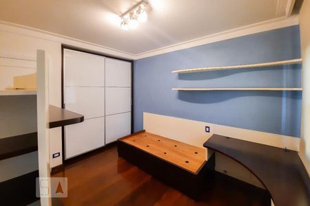 Apartamento à venda com 240m², 4 quartos e 3 vagas Apartamento à venda com 240m², 4 quartos e 3 vagasSuíte 3