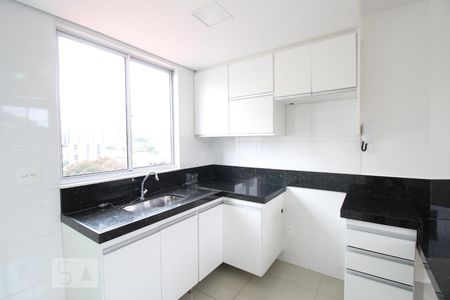 Sala/Cozinha de apartamento para alugar com 2 quartos, 95m² em Prado, Belo Horizonte