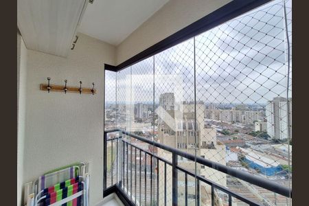 Apartamento à venda com 48m², 2 quartos e 1 vaga Apartamento à venda com 48m², 2 quartos e 1 vagaVaranda