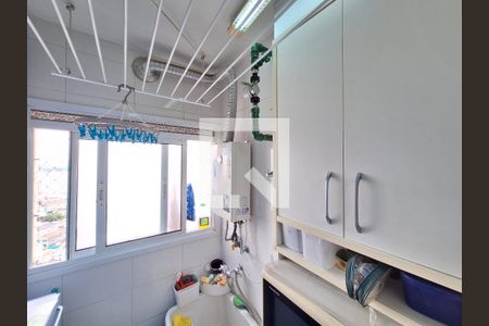 Apartamento à venda com 48m², 2 quartos e 1 vaga Apartamento à venda com 48m², 2 quartos e 1 vagaÁrea de Serviço