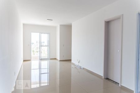 Sala de apartamento para alugar com 3 quartos, 90m² em Campestre, Santo André