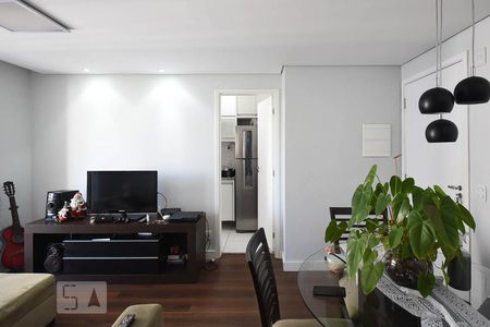 Sala de apartamento para alugar com 3 quartos, 64m² em Jardim Parque Morumbi, São Paulo