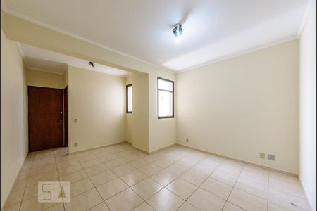 Sala de apartamento para alugar com 2 quartos, 76m² em Cambuí, Campinas