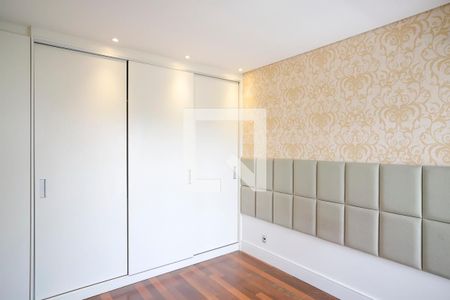 Suíte de apartamento para alugar com 2 quartos, 68m² em Cerâmica, São Caetano do Sul