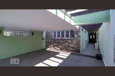 Casa à venda com 260m², 3 quartos e 2 vagasGaragem