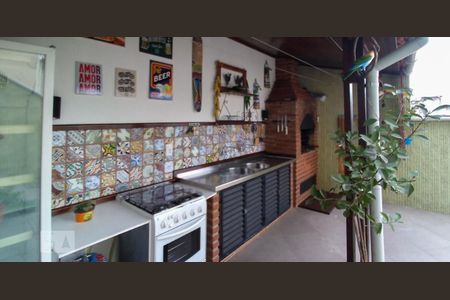 Casa à venda com 260m², 3 quartos e 2 vagasChurrasqueira