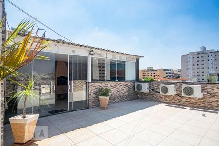 Apartamento à venda com 198m², 2 quartos e 2 vagasCobertura