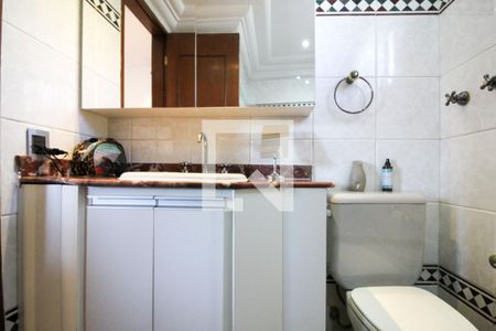 Apartamento à venda com 129m², 1 quarto e 3 vagas Apartamento à venda com 129m², 1 quarto e 3 vagasBanheiro