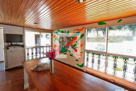 Apartamento à venda com 129m², 1 quarto e 3 vagas Apartamento à venda com 129m², 1 quarto e 3 vagasÁrea comum - Salão de festas