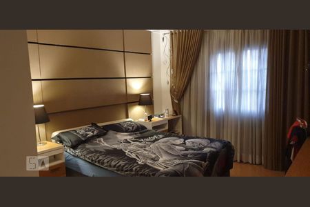 Casa à venda com 305m², 3 quartos e 4 vagas Casa à venda com 305m², 3 quartos e 4 vagasDormitório 1