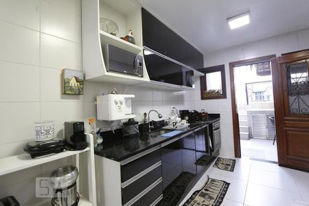 Cozinha de casa para alugar com 3 quartos, 131m² em Anil, Rio de Janeiro