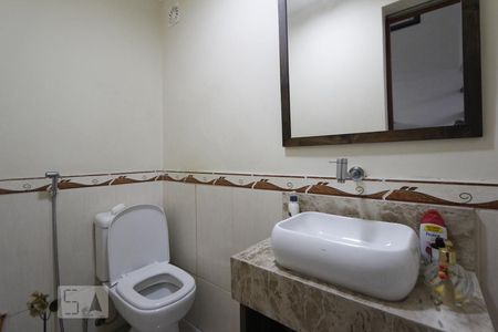 lavabo de casa para alugar com 3 quartos, 131m² em Anil, Rio de Janeiro