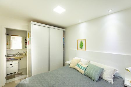 Apartamento à venda com 70m², 2 quartos e 1 vagaSuite 