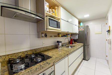 Apartamento à venda com 70m², 2 quartos e 1 vagaCozinha 