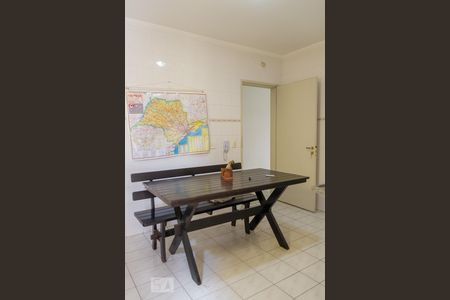 Apartamento à venda com 68m², 2 quartos e 1 vagaCozinha