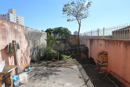 Casa à venda com 155m², 3 quartos e 2 vagasÁrea de Serviço e Quintal dos fundos