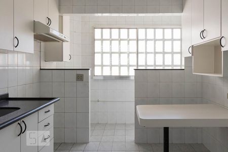 Apartamento à venda com 58m², 2 quartos e 1 vagaCozinha