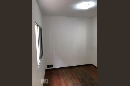 Casa para alugar com 240m², 3 quartos e 2 vagas Casa para alugar com 240m², 3 quartos e 2 vagasDormitório 3