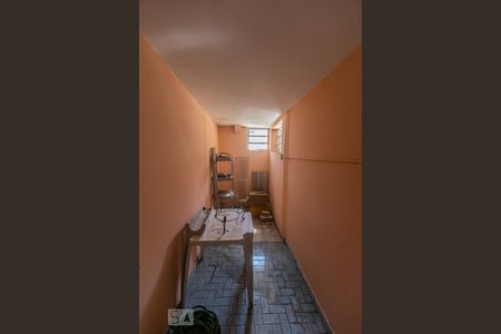 Casa à venda com 250m², 3 quartos e 2 vagas Casa à venda com 250m², 3 quartos e 2 vagasQuarto de Serviço