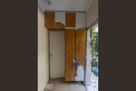 Casa à venda com 250m², 3 quartos e 2 vagas Casa à venda com 250m², 3 quartos e 2 vagasÁrea de Serviço