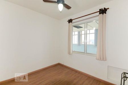 Apartamento à venda com 110m², 3 quartos e 1 vaga Apartamento à venda com 110m², 3 quartos e 1 vagaQuarto 1