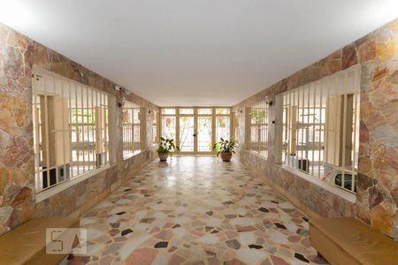 Apartamento à venda com 110m², 3 quartos e 1 vaga Apartamento à venda com 110m², 3 quartos e 1 vagaPortaria