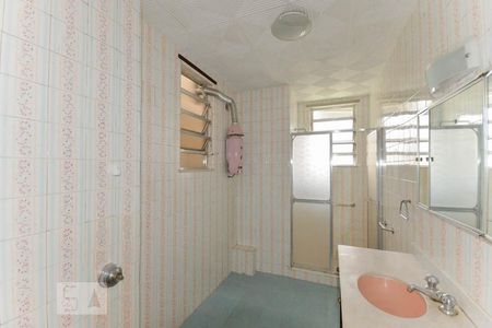 Apartamento à venda com 110m², 3 quartos e 1 vaga Apartamento à venda com 110m², 3 quartos e 1 vagaBanheiro