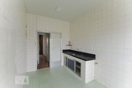 Apartamento à venda com 110m², 3 quartos e 1 vaga Apartamento à venda com 110m², 3 quartos e 1 vagaCozinha