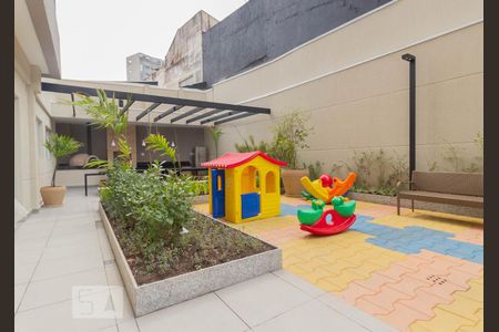 Apartamento para alugar com 67m², 3 quartos e 1 vaga Apartamento para alugar com 67m², 3 quartos e 1 vagaPlayground