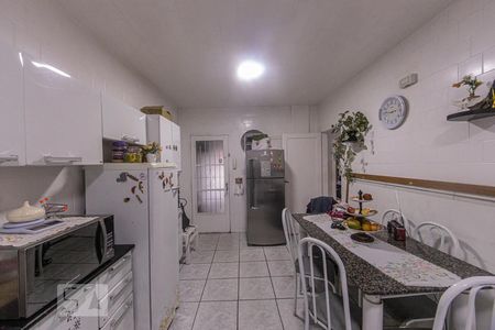 Apartamento à venda com 110m², 2 quartos e sem vagaCozinha