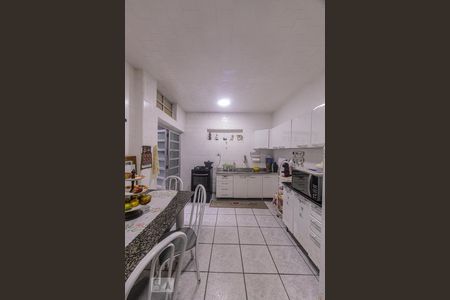 Apartamento à venda com 110m², 2 quartos e sem vagaCozinha