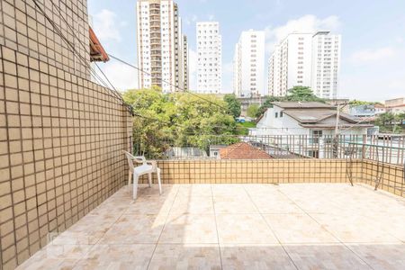 Casa à venda com 250m², 4 quartos e 2 vagasVaranda