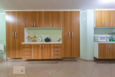 Casa à venda com 250m², 4 quartos e 2 vagasCozinha