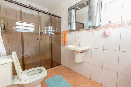 Casa à venda com 250m², 4 quartos e 2 vagasBanheiro da Suíte