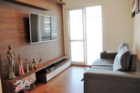 Sala de apartamento para alugar com 2 quartos, 70m² em Cambuci, São Paulo