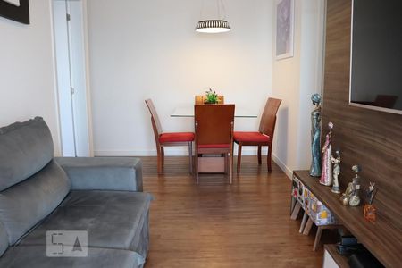 Sala de apartamento para alugar com 2 quartos, 70m² em Cambuci, São Paulo