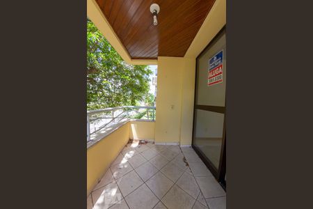 Apartamento à venda com 70m², 2 quartos e 1 vagaSacada