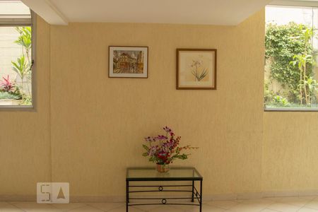 Apartamento à venda com 83m², 2 quartos e 1 vagaÁrea Comum - Salão de Festas