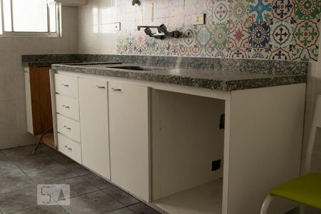 Apartamento à venda com 83m², 2 quartos e 1 vagaCozinha